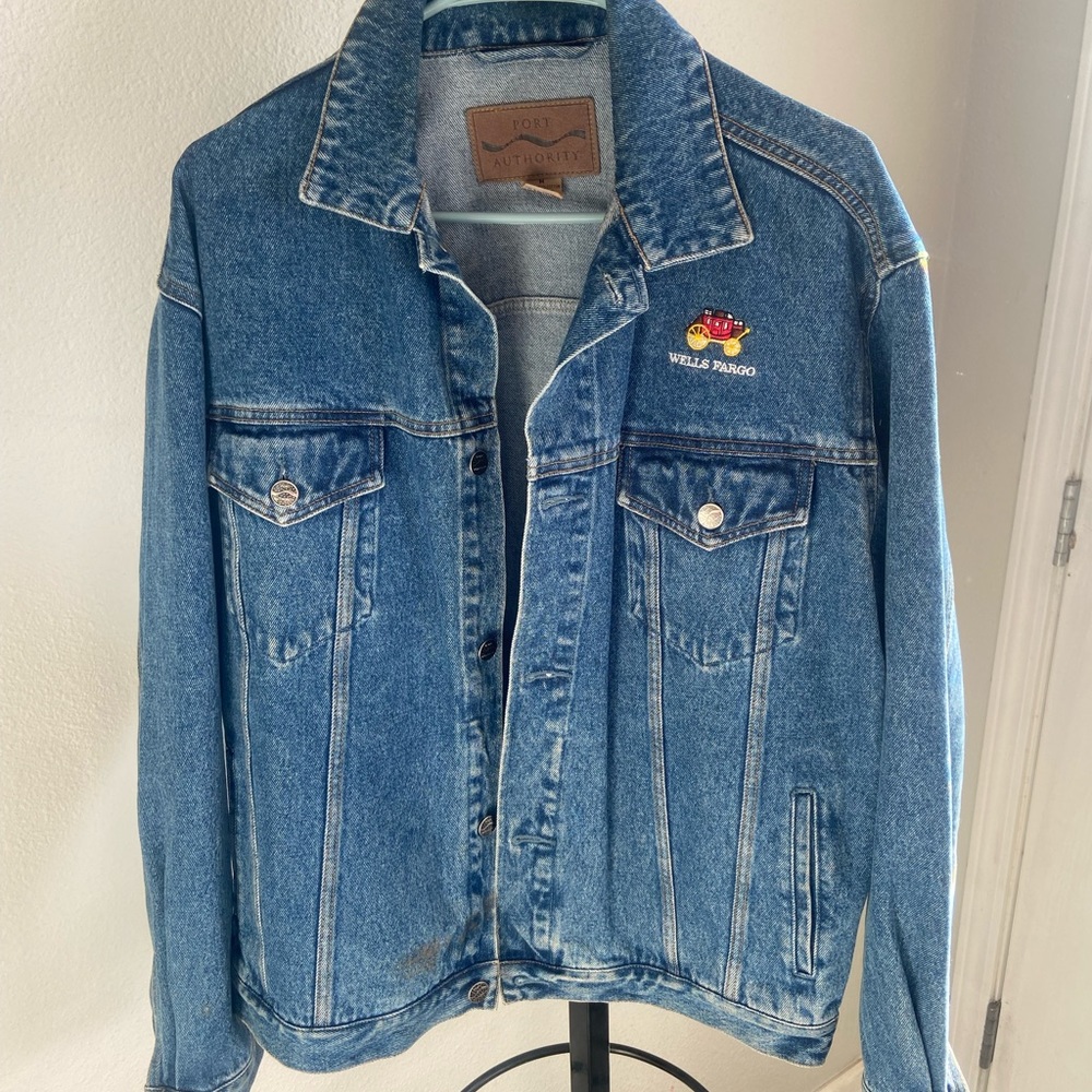 Vintage embroidered Wells Fargo port authority heavyweight denim jacket